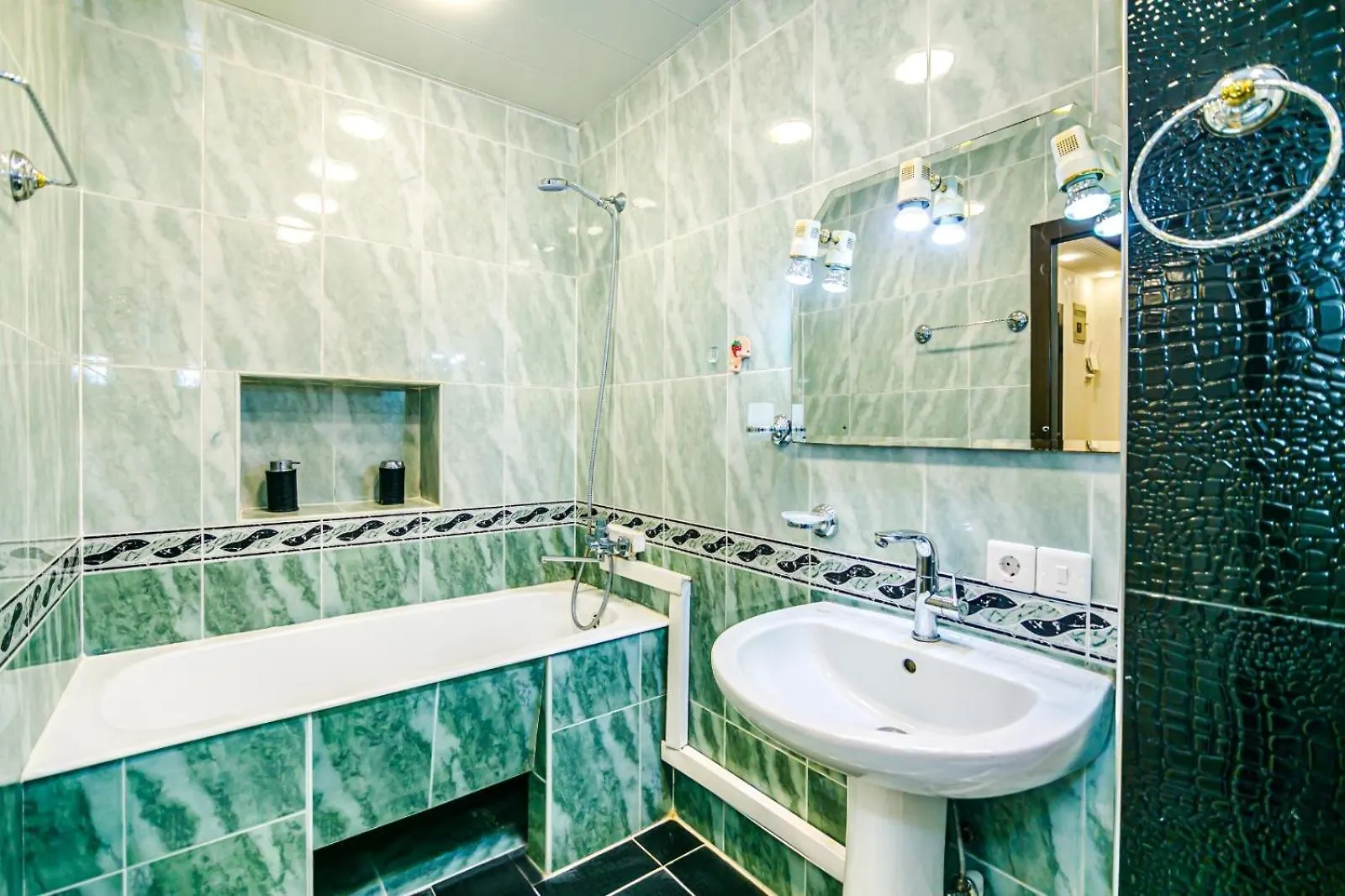 Fountain Square Baku Apartment