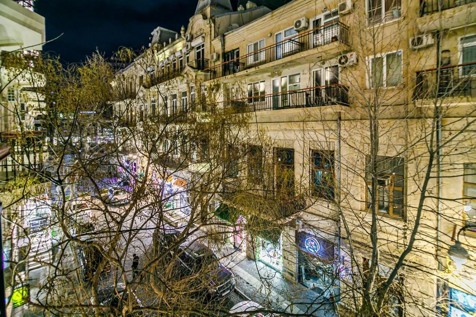 Fountain Square Baku Apartment