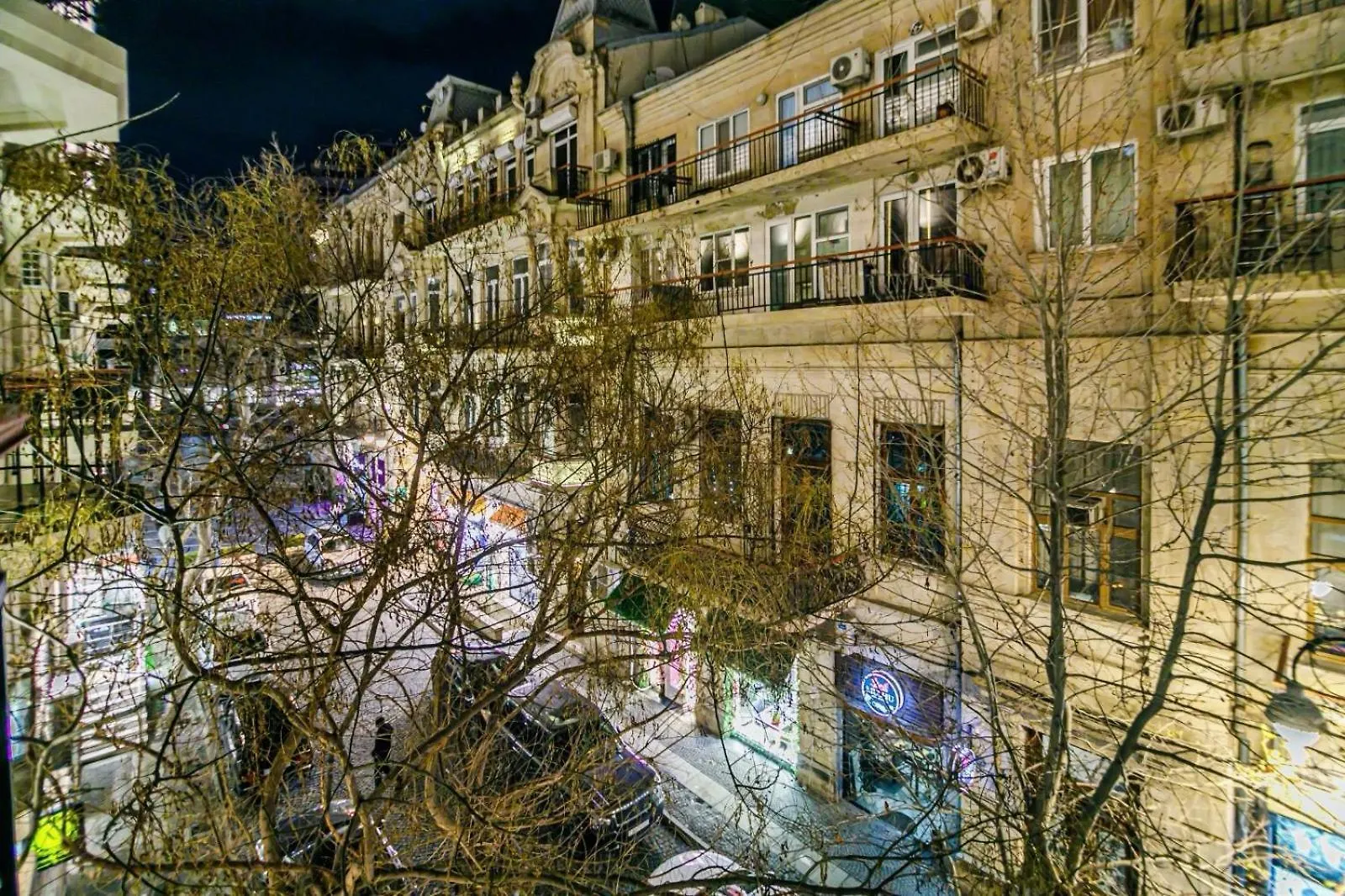 Fountain Square Baku Apartment