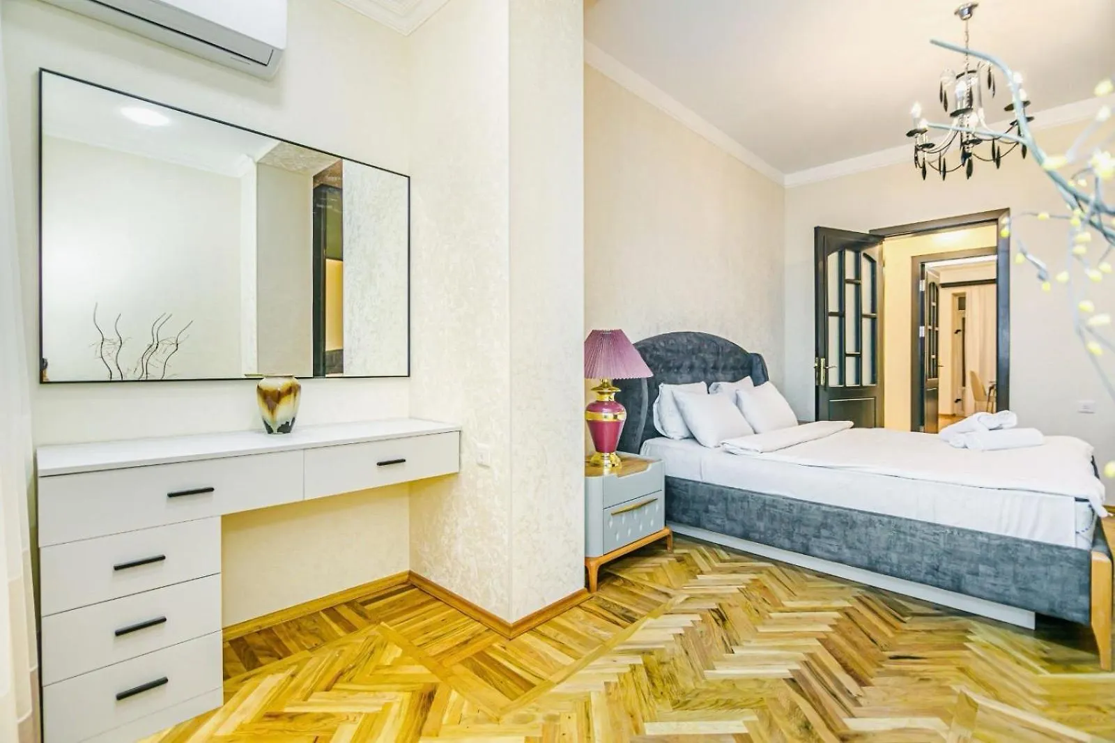 Fountain Square Baku Apartment