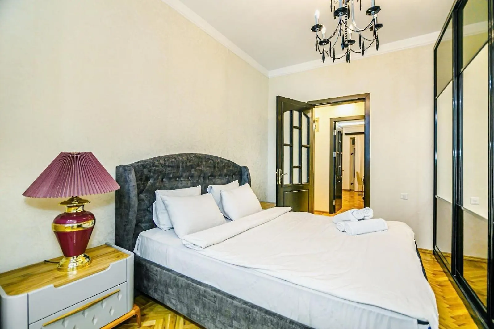 Fountain Square Baku Apartment