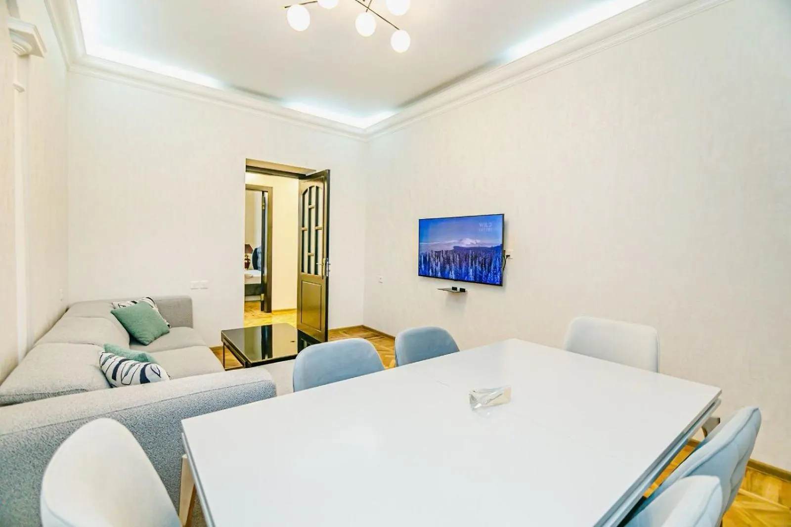 Fountain Square Baku Apartment Azerbaijan